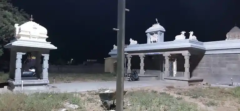 Arulmigu Agatheeswarar And Varadharaja Perumal Temple, Puthirankottai - 603401 அருள்மிகு அகத்தீஸ்வரர் மற்றும் கோவிந்தராஜப் பெருமாள் திருக்கோயில்,, புத்திரன்கோட்டை - 603401, Chengalpattu - Ancient Temple Architecture and History Image 5