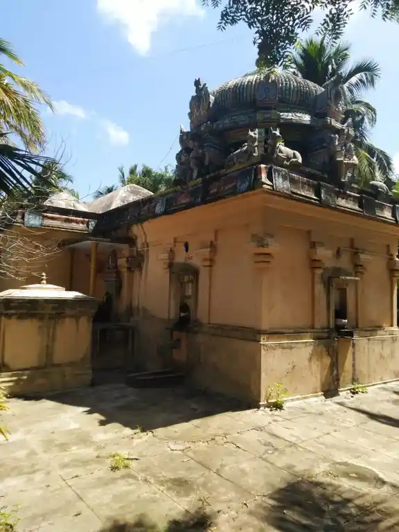 Arulmigu Agatheeswarar Temple, Suramangalam, Suramangalam - 610201 அருள்மிகு அகஸ்தீஸ்வரர் திருக்கோயில், சூரமங்கலம் - 610201, Nagapattinam - Ancient Temple Architecture and History Image 2