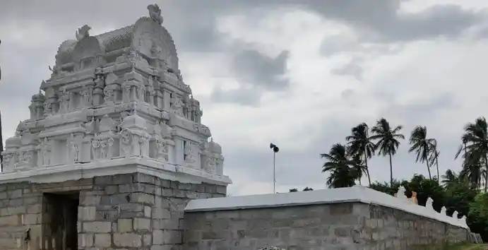 Arulmigu Agatheeswarar Temple, Village Road, Ramanur - 631209