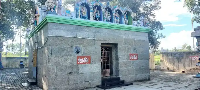 Arulmigu Agatheeswarar Temple, Vinnampalli - 632516