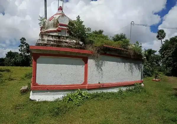 Arulmigu Agiliyamman Temple, Kadampade - 603104 அருள்மிகு அசலியம்மன் திருக்கோயில், கடம்பாடி கிராமம் - 603104, Chengalpattu - Ancient Temple Architecture and History Image 8