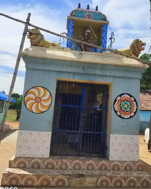 Arulmigu Agneeswara Swamy And Pathirakali Amman Temple, Sathanoor - 613104 அருள்மிகு அக்னீஸ்வரர் மற்றும் பத்ரகாளியம்மன் திருக்கோயில், Sathanoor - 613104, Thanjavur - Ancient Temple Architecture and History Image 4