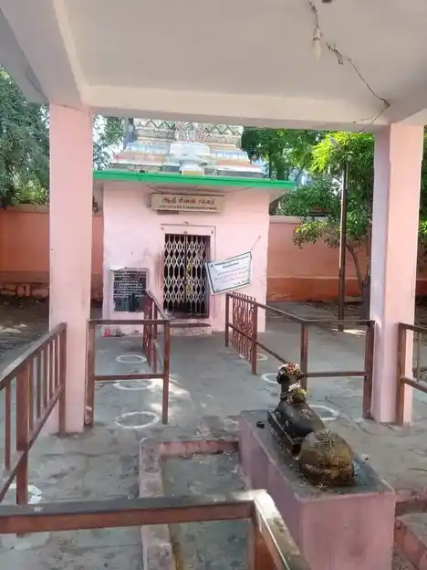 Arulmigu Agobhila Narasingaperumal Temple, Nilakottai - 624208 அருள்மிகு அகோபில நரசிங்கப்பெருமாள் திருக்கோயில், நிலக்கோட்டை - 624208, Dindigul - Ancient Temple Architecture and History Image 3