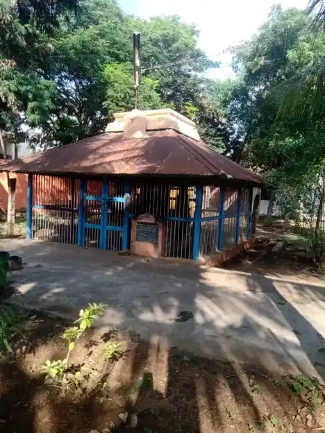 Arulmigu Agobhila Narasingaperumal Temple, Nilakottai - 624208 அருள்மிகு அகோபில நரசிங்கப்பெருமாள் திருக்கோயில், நிலக்கோட்டை - 624208, Dindigul - Ancient Temple Architecture and History Image 19