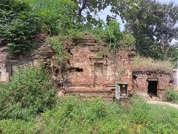 Arulmigu Agtheswarar Temple, Thavasi - 604401