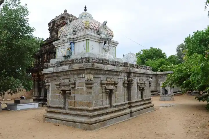 Arulmigu Akashtheeswarar Swamy Temple, Thirumukkudalur - 639004 அருள்மிகு அகஸ்தீஸ்வரர் சுவாமி திருக்கோயில், Thirumukkudalur - 639004, Karur - Ancient Temple Architecture and History Image 4