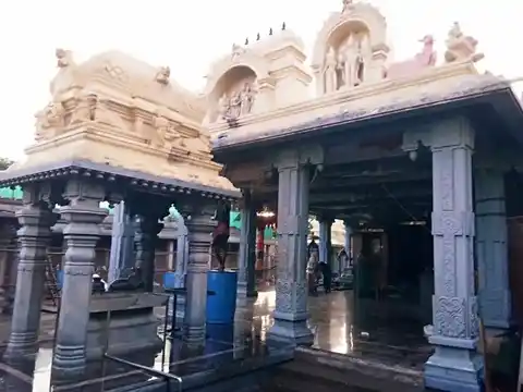 Arulmigu Akilaandeswari Udanurai Akathiswarar Temple, Pudupakkam - 603108 Arulmigu Akilaandeswari Udanurai Akathiswarar Temple, Pudupakkam - 603108, Chengalpattu - Ancient Temple Architecture and History Image 5