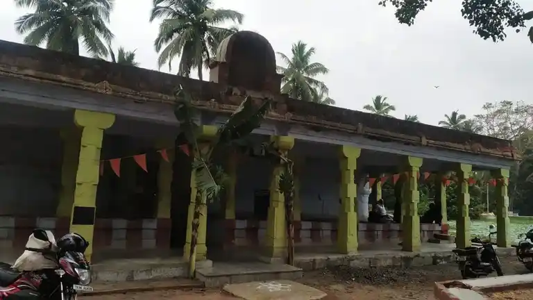 Arulmigu Akkarai Mahadevar Temple, Kulakkarai, Parakkai - 629601 Arulmigu Akkarai Mahadevar Temple, Kulakkarai, Parakkai - 629601, Kanyakumari - Ancient Temple Architecture and History Image 3