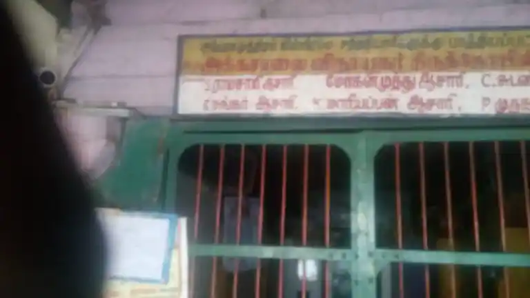 Arulmigu Akkasalai Vinayagar Temple, Near Police Signal, Ambasamudram - 627401