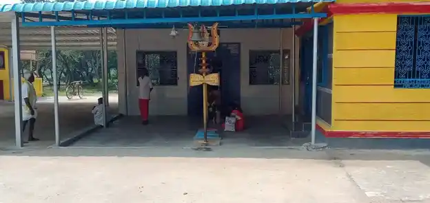 Arulmigu Akku Maariyamman Temple, Somenahalli - 636803 அருள்மிகு அக்கு மாரியம்மன் திருக்கோயில், Somenahalli - 636803, Dharmapuri - Ancient Temple Architecture and History Image 3