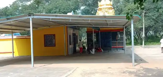 Arulmigu Akku Maariyamman Temple, Somenahalli - 636803 அருள்மிகு அக்கு மாரியம்மன் திருக்கோயில், Somenahalli - 636803, Dharmapuri - Ancient Temple Architecture and History Image 6