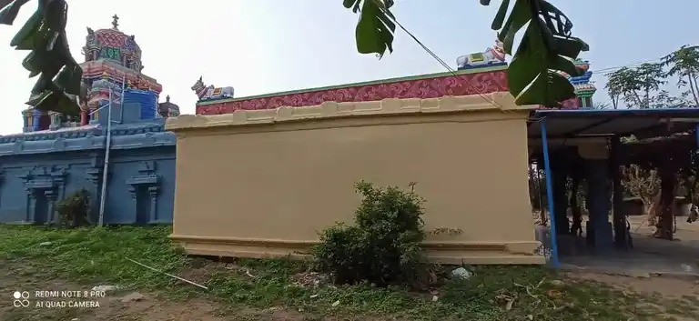 Arulmigu Akkumariamman Temple, Devarakundani - 635121 Arulmigu Akkumariamman Temple, Devarakundani - 635121, Krishnagiri - Ancient Temple Architecture and History Image 3