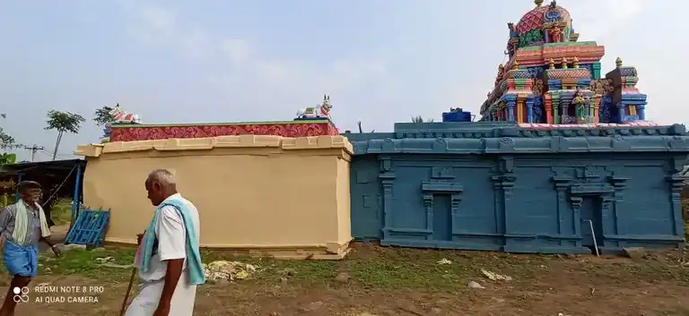 Arulmigu Akkumariamman Temple, Devarakundani - 635121 Arulmigu Akkumariamman Temple, Devarakundani - 635121, Krishnagiri - Ancient Temple Architecture and History Image 9