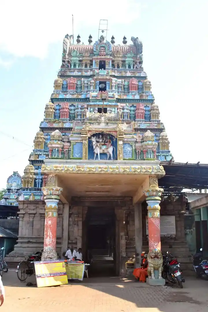 Arulmigu Akneeswarar Temple, Kanjanoor, Kanjanoor - 609804