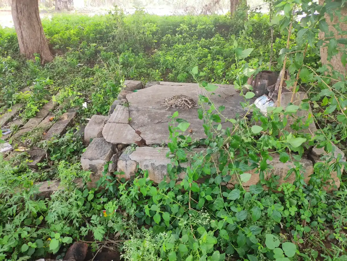 Arulmigu Aladi Kannimar And Oonjapuli Kannimar Temple, Sivanganapuram - 624219 ஆலடி கண்ணிமார் மற்றும் ஊஞ்சப்புலி கண்ணிமார் திருக்கோயில், Sivanganapuram - 624219, Dindigul - Ancient Temple Architecture and History Image 3