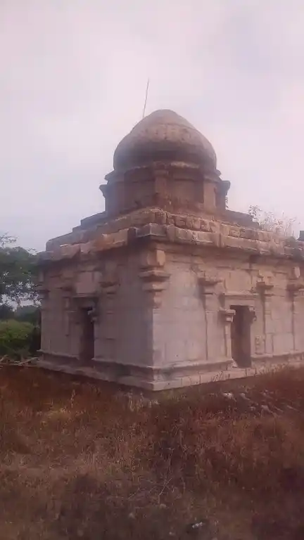 Arulmigu Aladi Pasupatheeswarar Temple, Kathankudikadu - 621704 அருள்மிகு ஆலடிபசுவதீஸ்வரர் திருக்கோயில், Kathankudikadu - 621704, Ariyalur - Ancient Temple Architecture and History Image 2