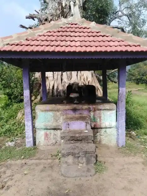 Arulmigu Aladi Vinayagar Temple, Mulaiyur - 624401 அருள்மிகு ஆலடி விநாயகர் திருக்கோயில், Mulaiyur - 624401, Dindigul - Ancient Temple Architecture and History Image 4