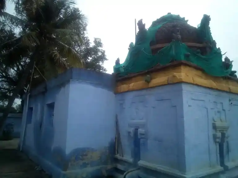 Arulmigu Aladiperumal Temple, Pachilainayakanpatti - 624613 அருள்மிகு ஆலடிபெருமாள் திருக்கோயில், பச்சிலைநாயக்கன்பட்டி - 624613, Dindigul - Ancient Temple Architecture and History Image 4