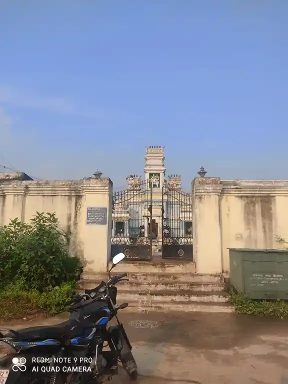 Arulmigu Alagaleswarar Temple, Aalampoondi - 604151