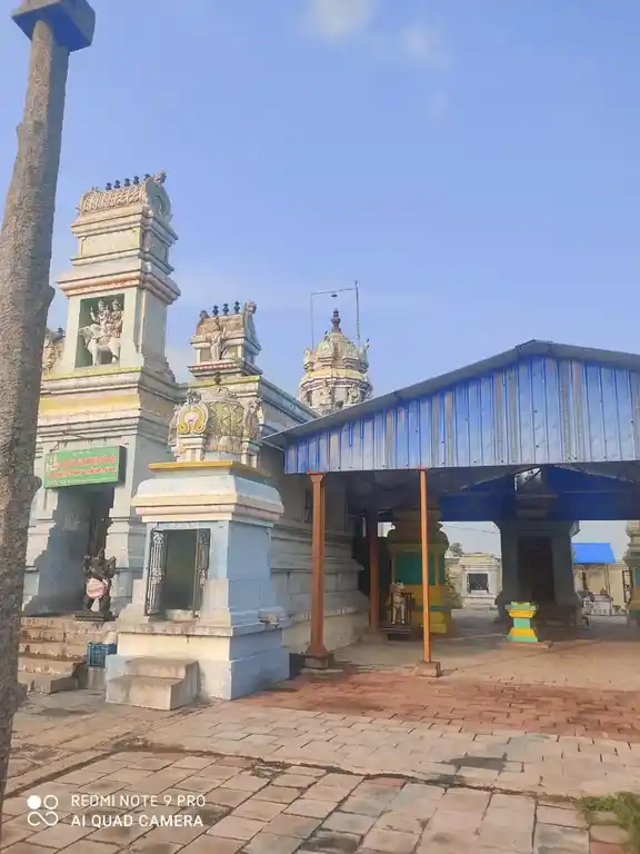 Arulmigu Alagaleswarar Temple, Aalampoondi - 604151 அருள்மிகு ஆலகாலேஸ்வரர் திருக்கோயில், Aalampoondi - 604151, Viluppuram - Ancient Temple Architecture and History Image 3
