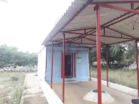 Arulmigu Alagapuriamman Temple, Azhakumalai - 641665 அருள்மிகு அழாகபுரியம்மன் திருக்கோயில், Azhakumalai - 641665, Tiruppur - Ancient Temple Architecture and History Image 4