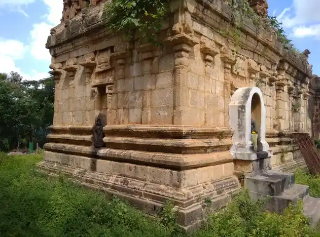 Arulmigu Alageswarar Temple, Alagapuram - 608901 அருள்மிகு அழகேசுவரர் திருக்கோயில், Alagapuram - 608901, Ariyalur - Ancient Temple Architecture and History Image 4