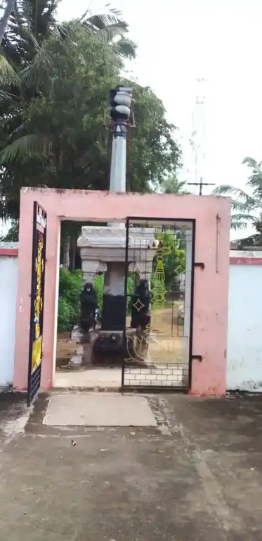 Arulmigu Alaghu Perumal Temple, Perumalputhur - 624615 Arulmigu Alaghu Perumal Temple, Perumalputhur - 624615, Dindigul - Ancient Temple Architecture and History Image 5