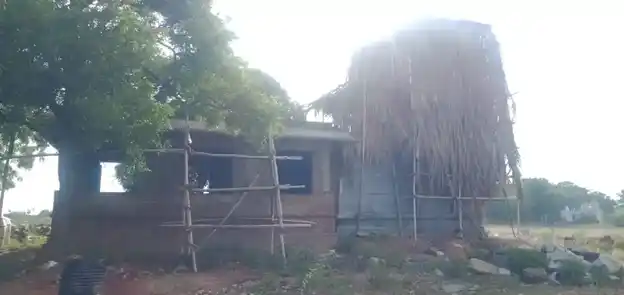 Arulmigu Alaghunachiamman Temple, Thirukoornam - 624620 அருள்மிகு அழகு நாச்சியம்மன் திருக்கோயில், Thirukoornam - 624620, Dindigul - Ancient Temple Architecture and History Image 5