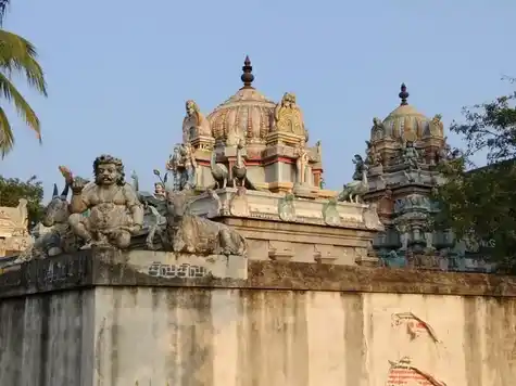 Arulmigu Alagiyanathaswamy Temple, Aalathur - 614901 அருள்மிகு அழகியநாதசுவாமி திருக்கோயில், ஆலத்தூர் - 614901, Thanjavur - Ancient Temple Architecture and History Image 2