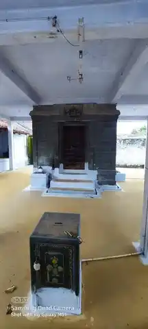 Arulmigu Alagunaachi Amman Temple, Kugalur, Gobichettipalayam - 638313 அருள்மிகு அழகுநாச்சியம்மன் திருக்கோயில், Kugalur, Gobichettipalayam - 638313, Erode - Ancient Temple Architecture and History Image 7