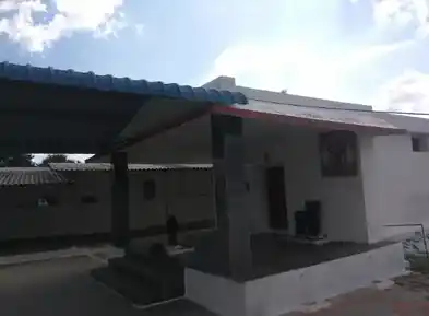 Arulmigu Alagurayaperumal Temple, Sirukalaji, Sirukalaji - 638051 அருள்மிகு அழகுராயபெருமாள் திருக்கோயில், சிறுகளஞ்சி, சிறுகலாஜி - 638051, Erode - Ancient Temple Architecture and History Image 4