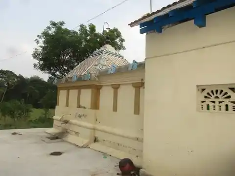 Arulmigu Alamuththu Ayyanar Temple, Valayamapuram - 612804 அருள்மிகு ஆலமுத்து அய்யனார் திருக்கோயில், Valayamapuram - 612804, Thiruvarur - Ancient Temple Architecture and History Image 7