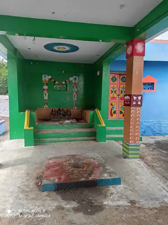 Arulmigu Alangara Valliamman Temple, Kalligudi - 625701 Arulmigu Alangara Valliamman Temple, Kalligudi - 625701, Madurai - Ancient Temple Architecture and History Image 2