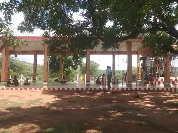 Arulmigu Alangariamman Temple, Kurumalai - 628952 அருள்மிகு அலங்காரியம்மன் திருக்கோயில், Kurumalai - 628952, Thoothukudi - Ancient Temple Architecture and History Image 7