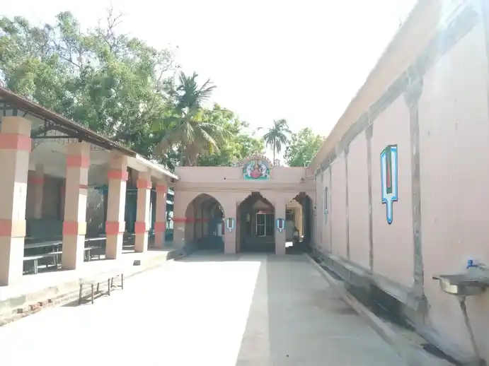 Arulmigu Alanthuraiyar Kothandaramaswamy Temple, Ariyalur - 621704 அருள்மிகு ஆலந்துறையார் மற்றும் கோதண்டராமசாமி திருக்கோயில், ARIYALUR - 621704, Ariyalur - Ancient Temple Architecture and History Image 4