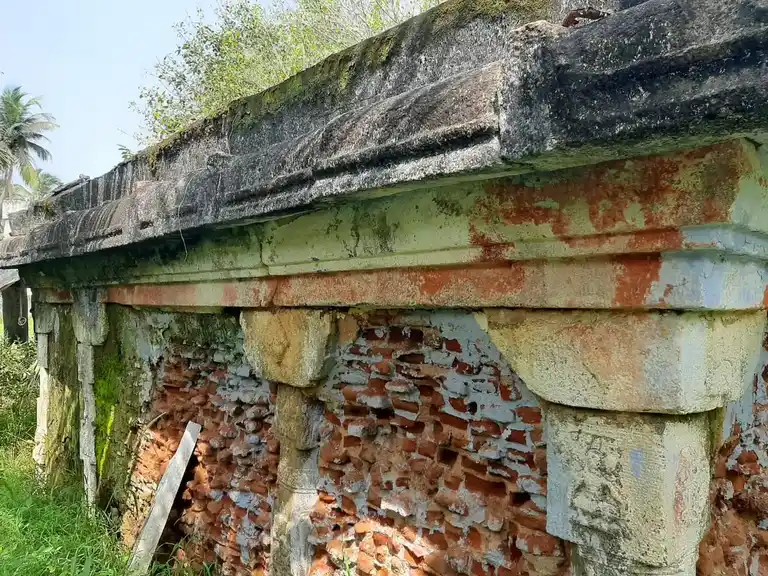 Arulmigu Alathamman Temple, Colachel - 629251 Arulmigu Alathamman Temple, குளச்சல், குளச்சல் - 629251, Kanyakumari - Ancient Temple Architecture and History Image 3