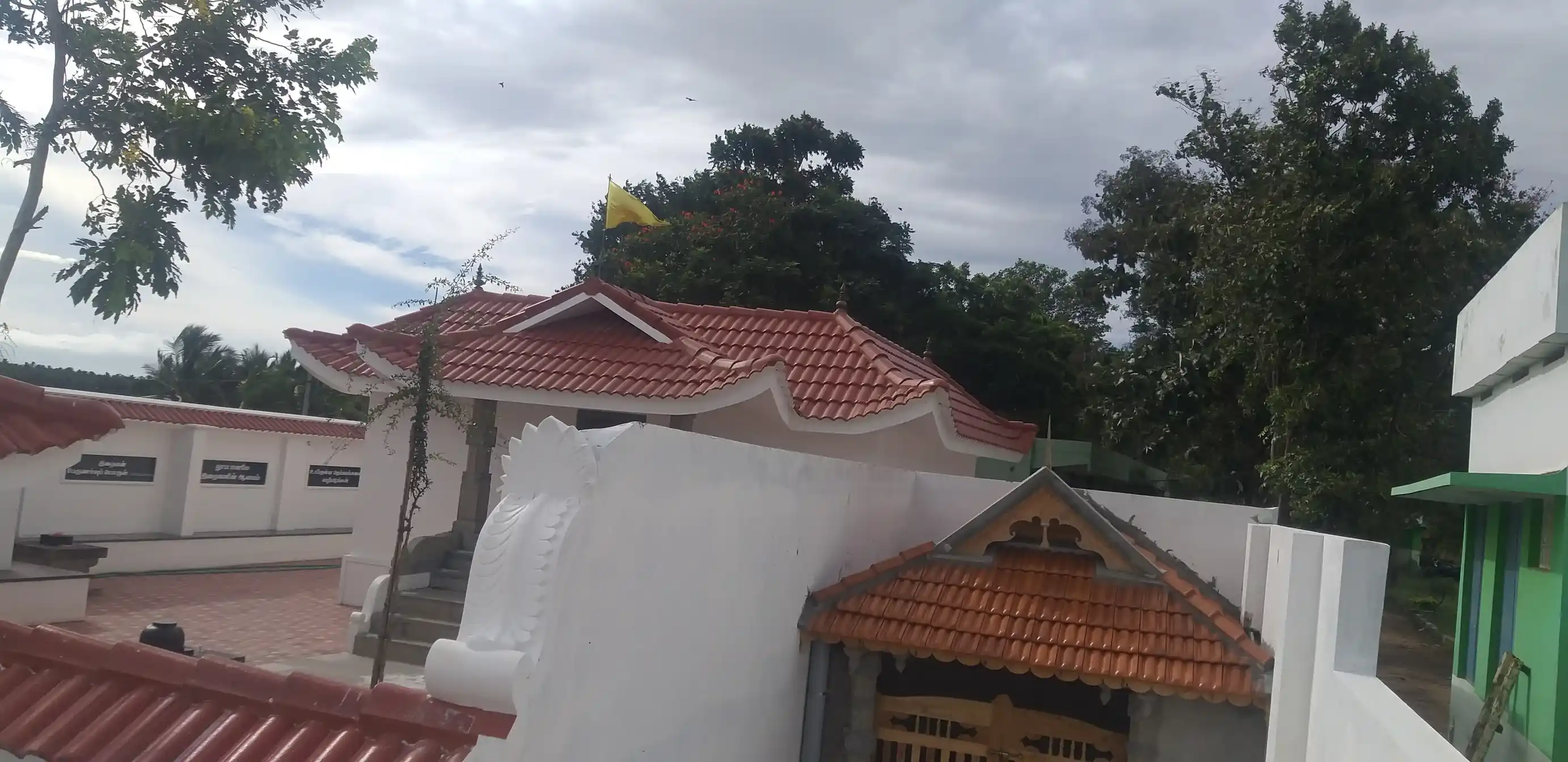 Arulmigu Alathamman Temple, Rakakkamangalam, Nagercoil - 629502 Arulmigu Alathamman Temple, Rakakkamangalam, நாகர்கோயில் - 629502, Kanyakumari - Ancient Temple Architecture and History Image 2