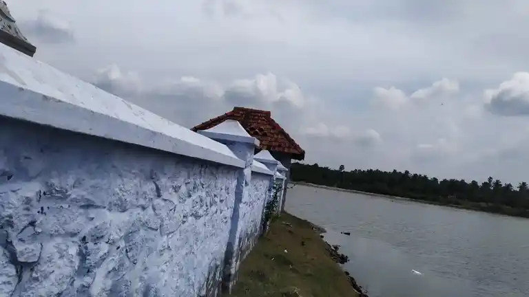 Arulmigu Alathu Badhrakali Arulmiguman Temple, Leepuram, Nagercoil - 629702 Arulmigu Alathu Badhrakali Arulmiguman Temple, Leepuram, நாகர்கோயில் - 629702, Kanyakumari - Ancient Temple Architecture and History Image 2