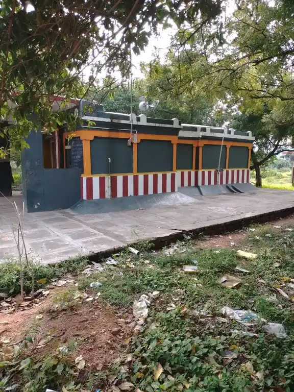 Arulmigu Alavattamman Sombiyamman Temple, Mudishoor, Chennai - 600048 அருள்மிகு ஆலவட்டம்மன் கொம்மியம்மன் திருக்கோயில், முடிச்சூர், சென்னை - 600048, Chengalpattu - Ancient Temple Architecture and History Image 6