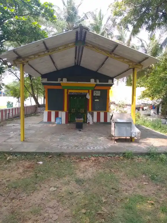 Arulmigu Alavattamman Sombiyamman Temple, Mudishoor, Chennai - 600048 அருள்மிகு ஆலவட்டம்மன் கொம்மியம்மன் திருக்கோயில், முடிச்சூர், சென்னை - 600048, Chengalpattu - Ancient Temple Architecture and History Image 9