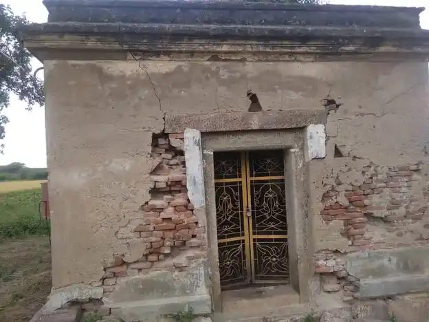 Arulmigu Alazhiya Manavala Perumal Temple, Paarthipanoor - 623606 அருள்மிகு அழகியமணவாளப்பெருமாள் திருக்கோயில், Paarthipanoor - 623606, Ramanathapuram - Ancient Temple Architecture and History Image 3