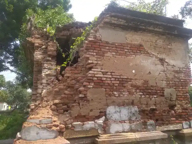 Arulmigu Alazhiya Manavala Perumal Temple, Paarthipanoor - 623606 அருள்மிகு அழகியமணவாளப்பெருமாள் திருக்கோயில், Paarthipanoor - 623606, Ramanathapuram - Ancient Temple Architecture and History Image 4