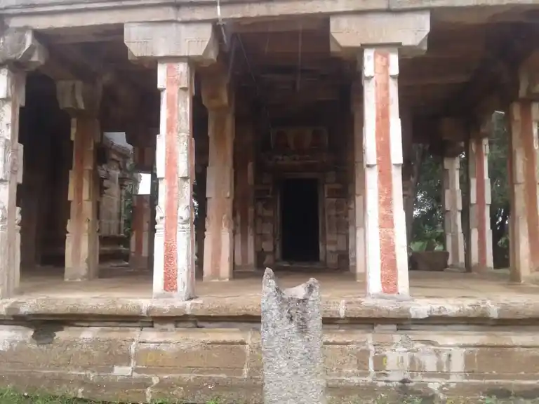 Arulmigu Alazhiyamuneeswarar Temple, Alagapuri - 630566 அருள்மிகு அழகியமுனீஸ்வரர் திருக்கோயில், Alagapuri - 630566, Sivagangai - Ancient Temple Architecture and History Image 2