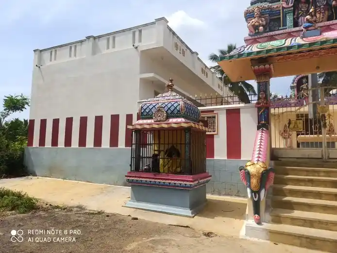 Arulmigu Alazurayaperumal Temple, Saniyasipatti - 638501 அருள்மிகு அழகுராயப்பெருமாள் திருக்கோயில், Saniyasipatti - 638501, Erode - Ancient Temple Architecture and History Image 3