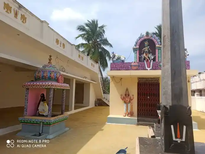 Arulmigu Alazurayaperumal Temple, Saniyasipatti - 638501 அருள்மிகு அழகுராயப்பெருமாள் திருக்கோயில், Saniyasipatti - 638501, Erode - Ancient Temple Architecture and History Image 5