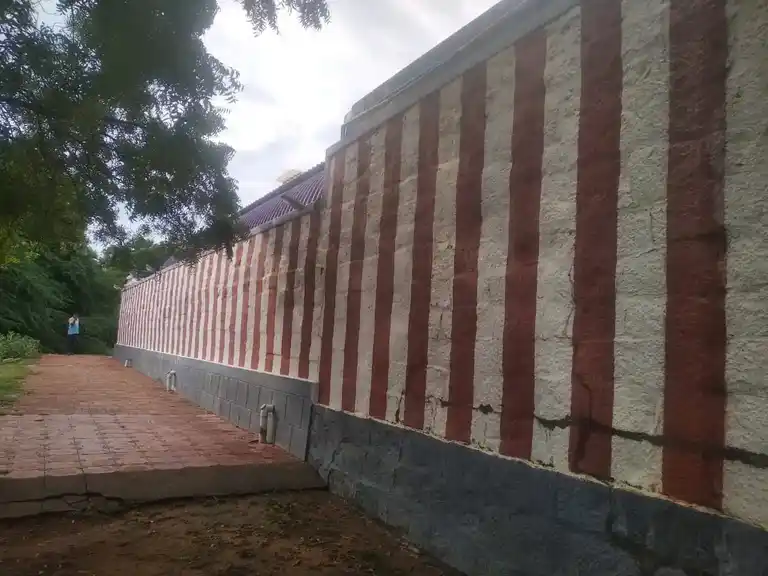 Arulmigu Aliyapatheswarar Temple, Karuppandurai - 627006 அருள்மிகு அழியாபதீஸ்வரர் திருக்கோயில், Karuppandurai - 627006, Tirunelveli - Ancient Temple Architecture and History Image 2