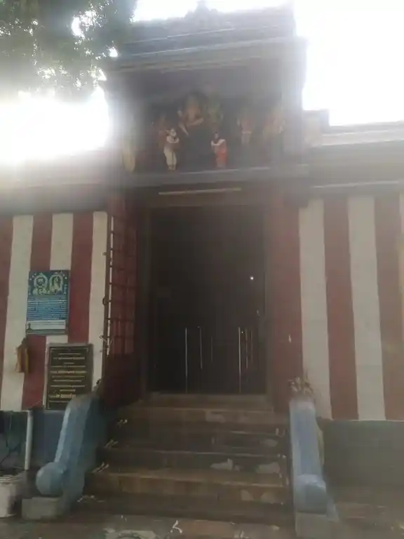 Arulmigu Aliyapatheswarar Temple, Karuppandurai - 627006 அருள்மிகு அழியாபதீஸ்வரர் திருக்கோயில், Karuppandurai - 627006, Tirunelveli - Ancient Temple Architecture and History Image 4