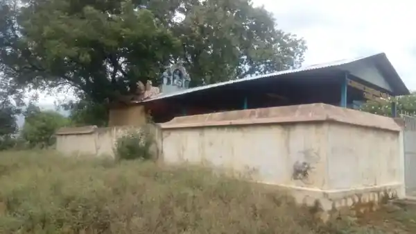 Arulmigu Alladi Karupannaswamy Temple, Sirunavalur - 621001 Temple