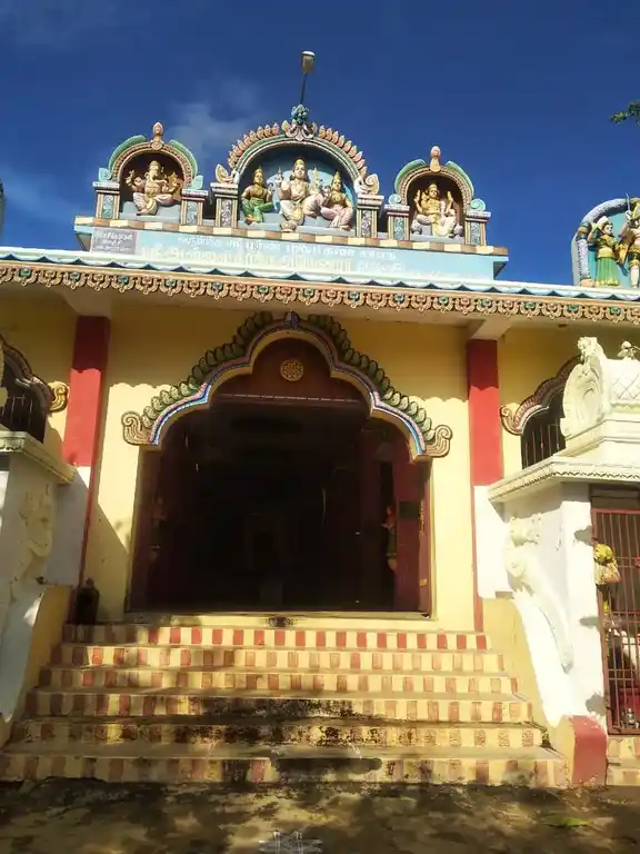 Arulmigu Allal Theertha Ayyanar Temple, Parrkulam, Palayamkottai - 627005 அருள்மிகு அல்லல் தீர்த்த அய்யனார் திருக்கோயில், Parrkulam, Palayamkottai - 627005, Tirunelveli - Ancient Temple Architecture and History Image 3