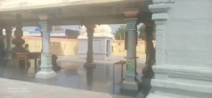 Arulmigu Allaleswarar Temple, Centre Of, Ingur - 638058 அருள்மிகு அல்லாலீஸ்வரர் திருக்கோயில், Centre Of, ஈங்குர் - 638058, Erode - Ancient Temple Architecture and History Image 3